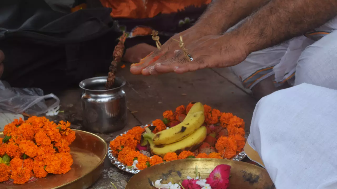 Shradh Karm Seva in India | Online Shradh Puja & Pitru Dosh Services - Om Sankalp